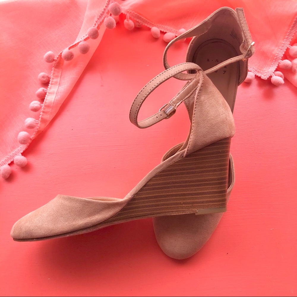 Tan Wedge Shoes
